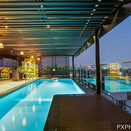 Golden Lotus Luxury Hotel Hanoi Exterior photo
