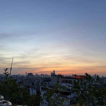 Golden Lotus Luxury Hotel Hanoi Exterior photo