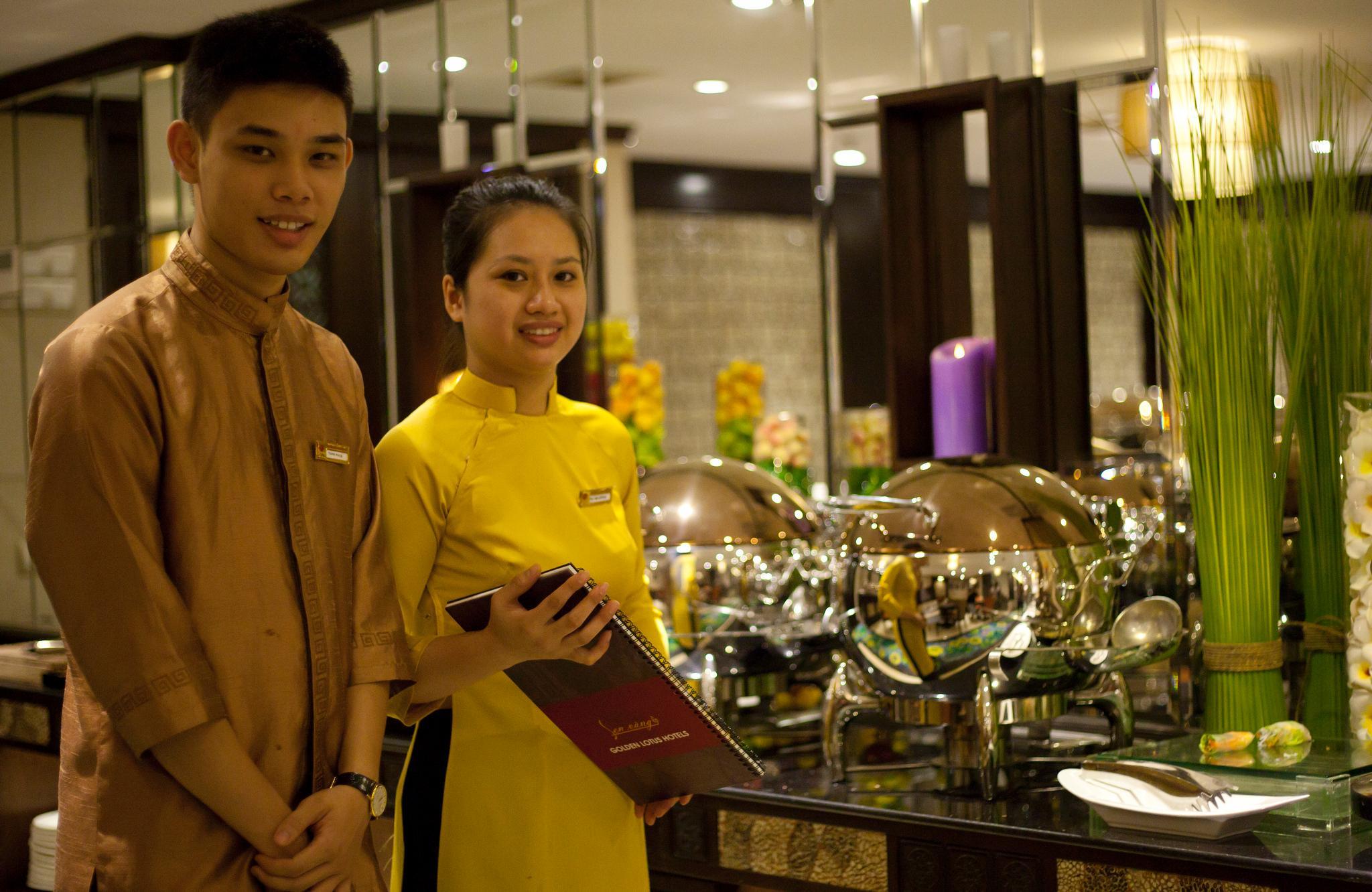 Golden Lotus Luxury Hotel Hanoi Exterior photo